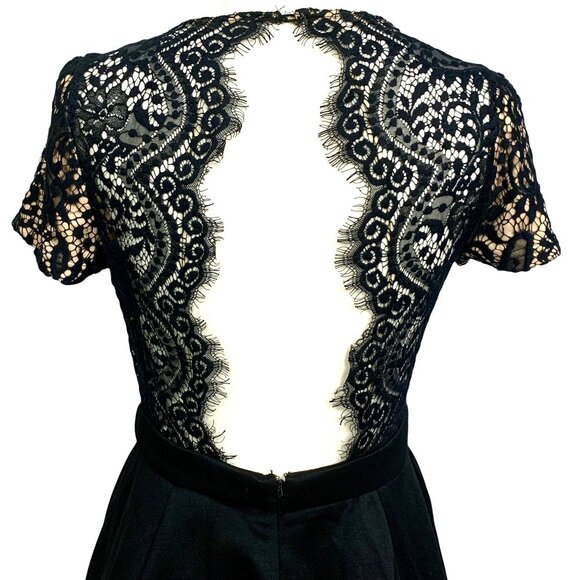 Fit & Flare Black Scallop Lace Mini Cocktail Dress Plunging Back Size M Windsor - Picture 7 of 11